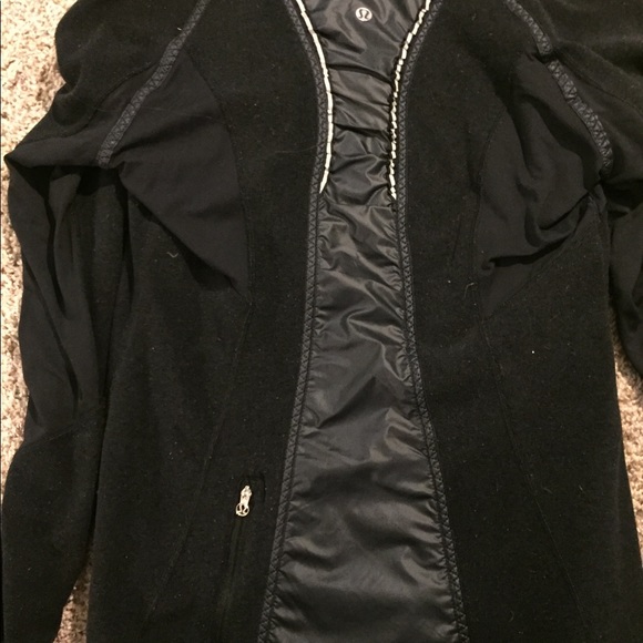 Black lululemon jacket - Picture 3 of 5
